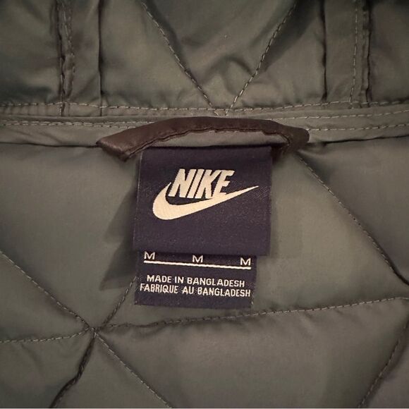 Nike 541422-010 duck down jacket - Picture 5 of 10